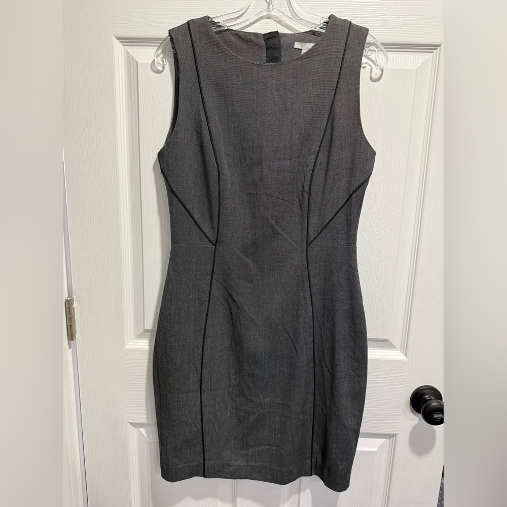 H&M Gray Sleeveless Sheath Midi Dress